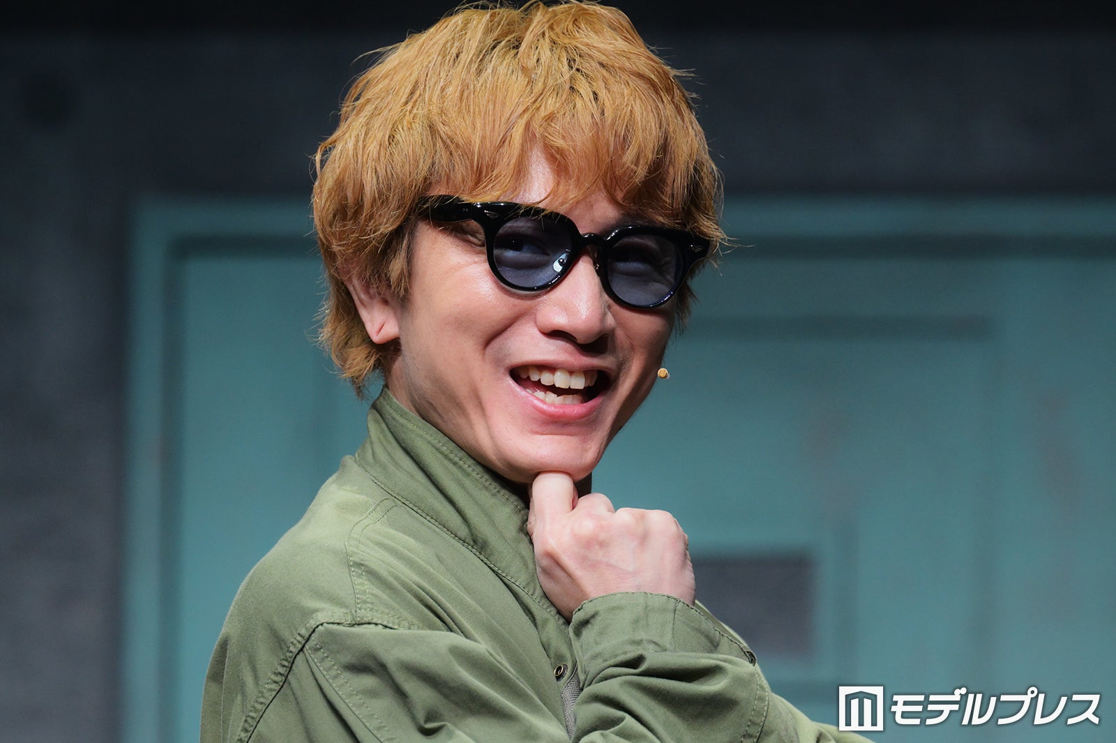 SUPER EIGHT安田章大、メンバーの観劇予定は？大倉忠義＆丸山隆平とのやり取り明かす【音楽劇 ポルノスター】