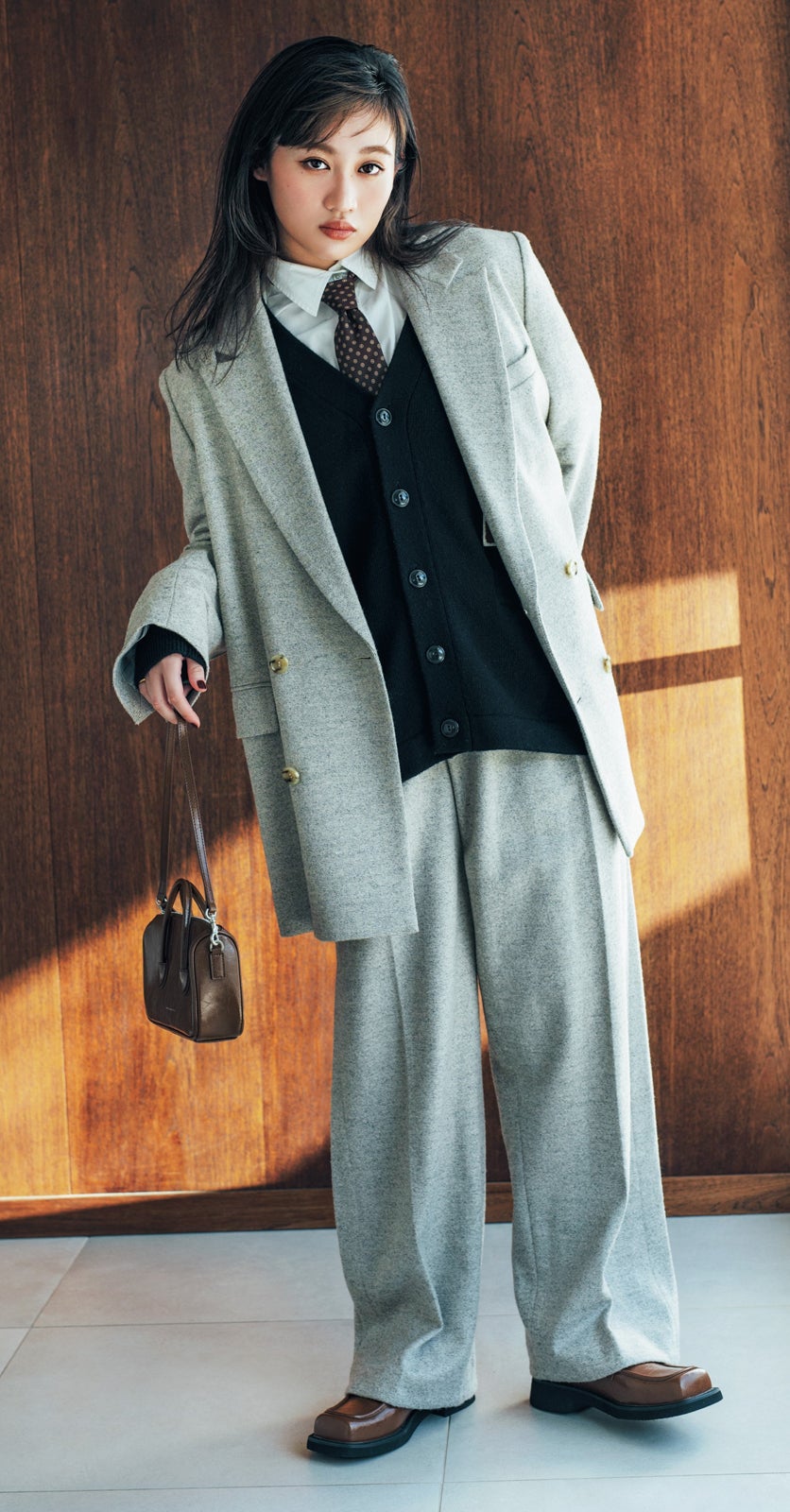 佐々木莉佳子（画像提供：小学館）