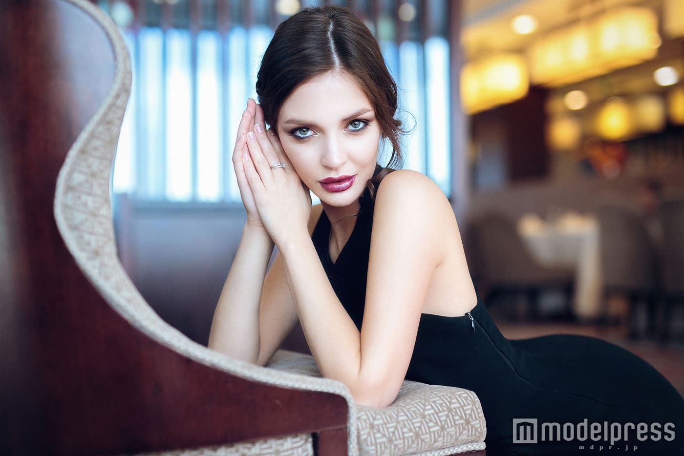 ツヤ感のある肌は男性の視線を惹きつける (photo by letohin/Fotolia)