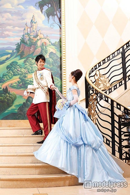 ディズニー 1組限定の シンデレラ 体験 夢のようなひと時 モデルプレス ディズニー 1組限定の シンデレラ 体験 夢のようなひと時 モデルプレス