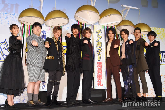 (左から)阿部真央、小平大智、岩谷翔吾、浅香航大、横浜流星、中尾暢樹、瀬戸利樹、菅原健、風間太樹監督(C)モデルプレス