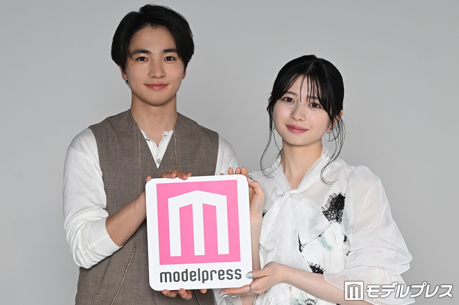 木戸大聖、桜田ひより（C）モデルプレス
