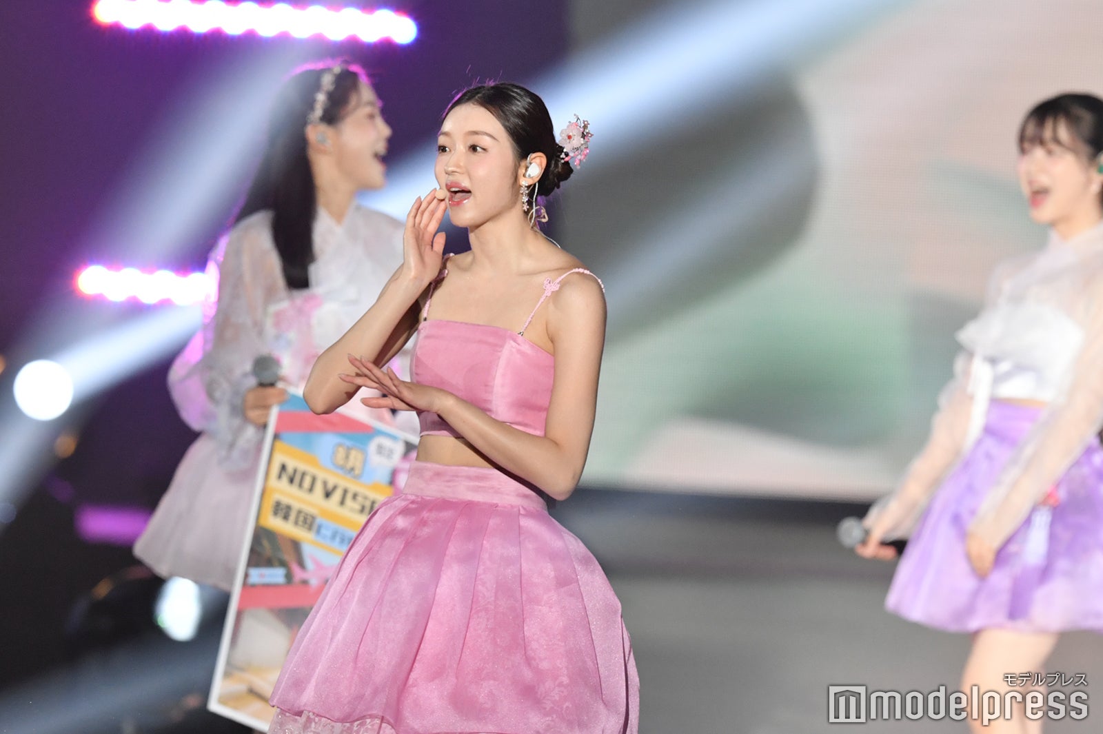 （C）モデルプレス