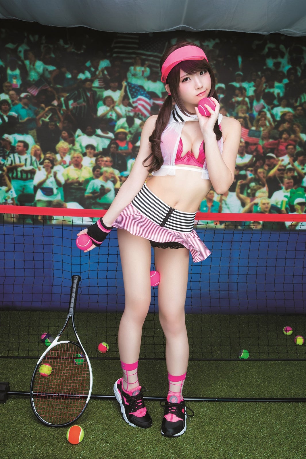 えなこ（C）桑島智輝／集英社