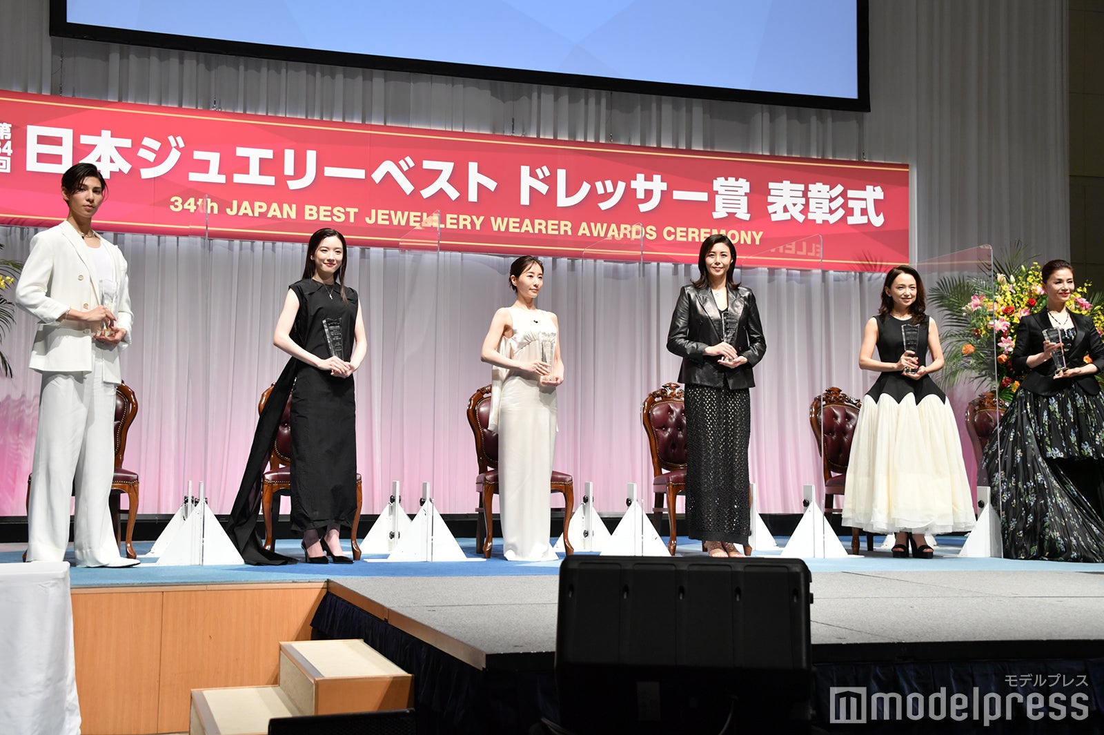 ラウール、永野芽郁、田中みな実、松嶋菜々子、永作博美、大地真央（C）モデルプレス