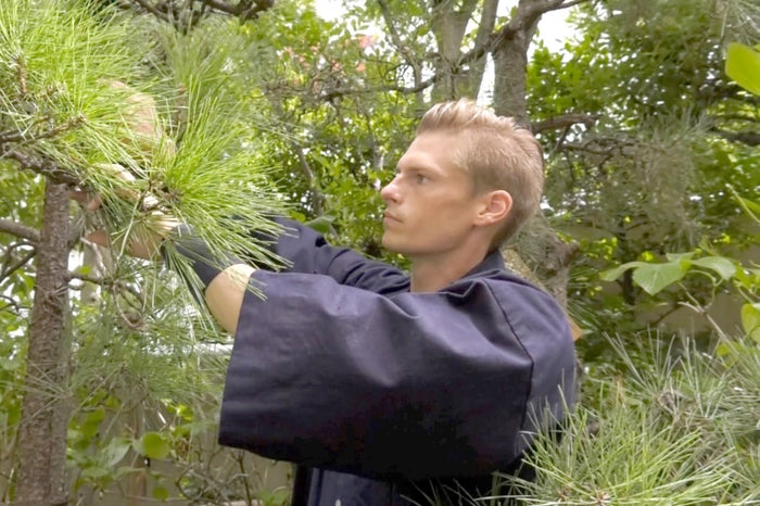 みんなで筋肉体操 話題のスウェーデン出身イケメン 村雨辰剛 日本での修行生活明かす モデルプレス
