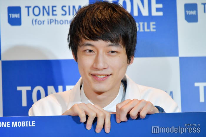 坂口健太郎(C)モデルプレス