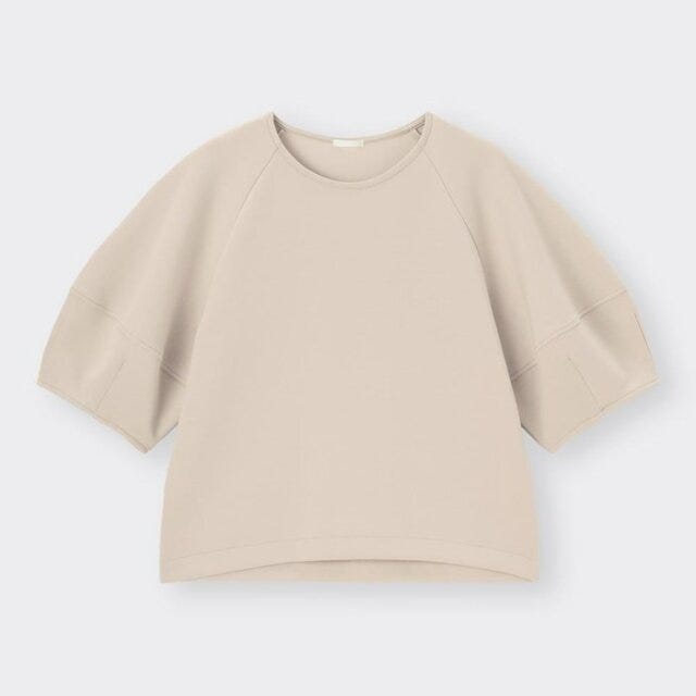 GU　トップス　Tシャツ　ランタンスリーブ　上品