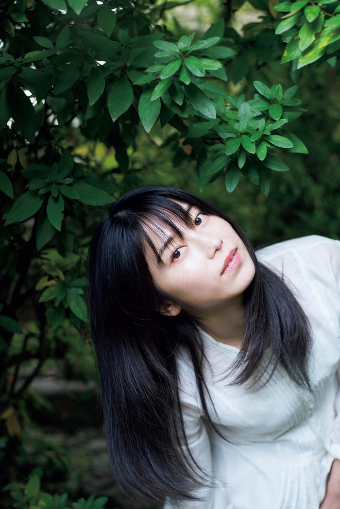 横山由依(C)蓮井元彦、光文社