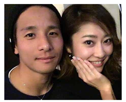 モデル七菜香、Jリーガーと結婚発表
