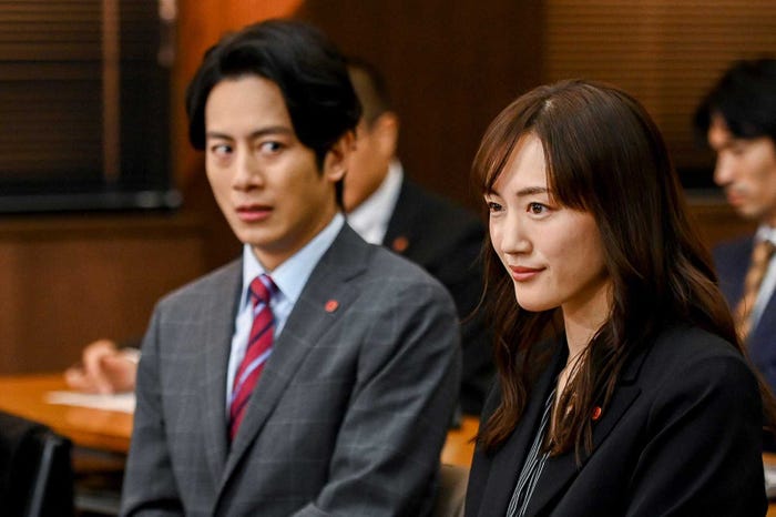 溝端淳平、綾瀬はるか「天国と地獄 ~サイコな2人~」第4話より(C)TBS