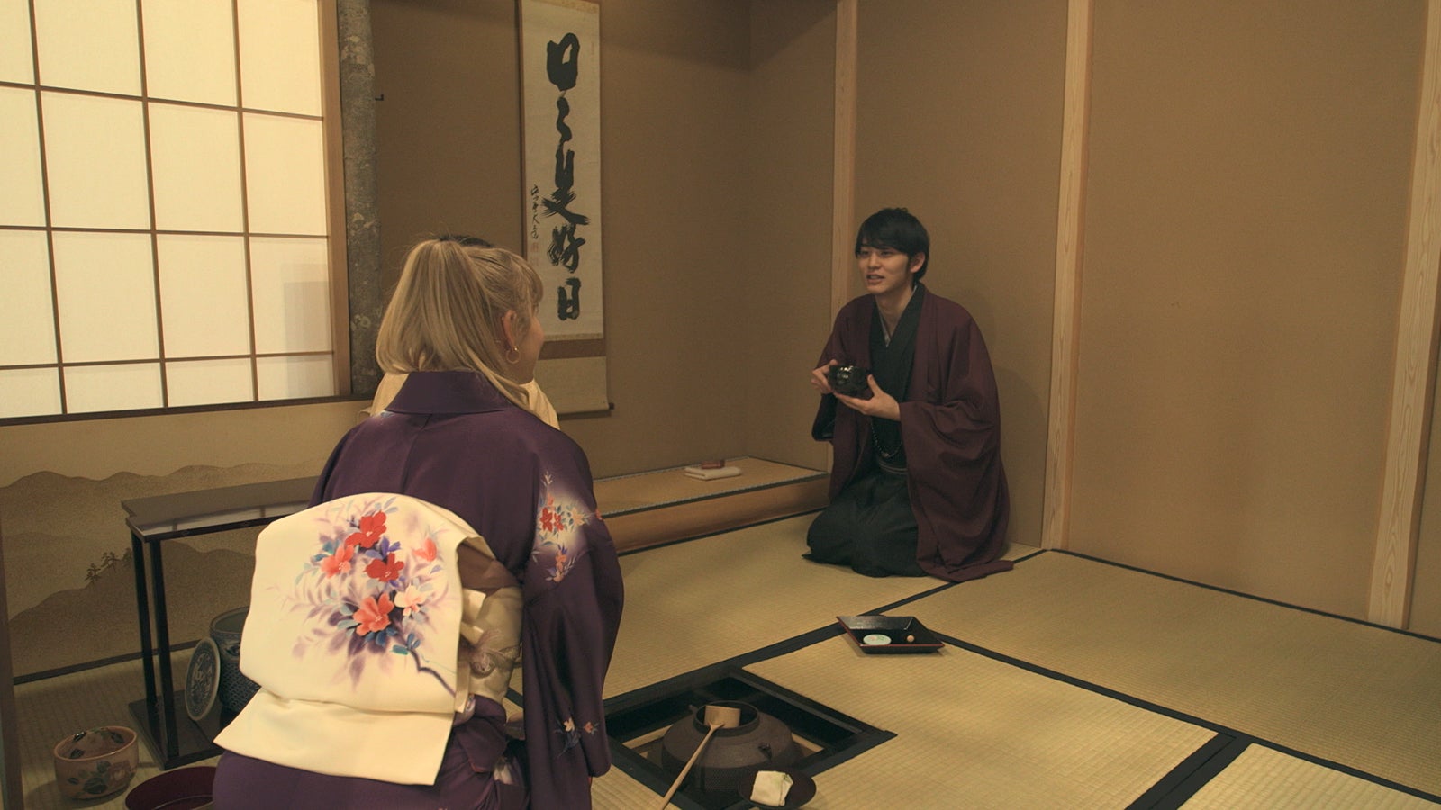 ビビ、志遠「TERRACE HOUSE TOKYO 2019-2020」40th WEEK（C）フジテレビ／イースト・エンタテインメント