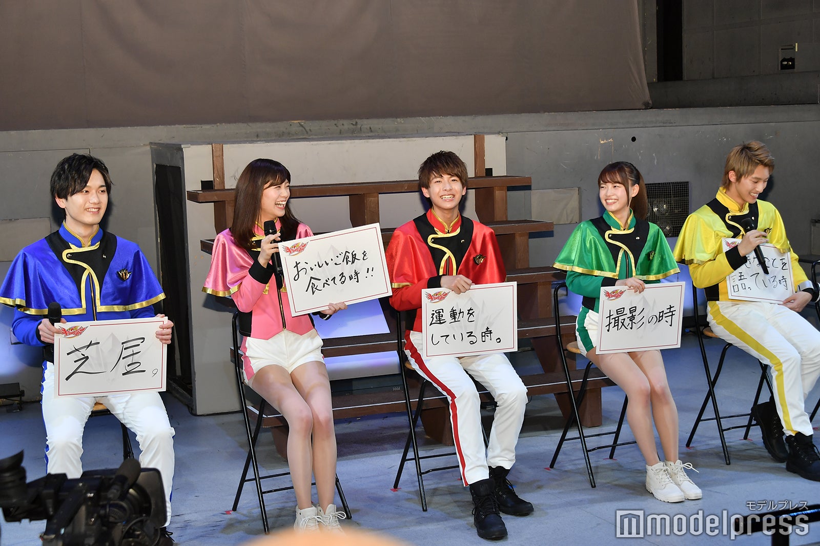 「自分が輝いている瞬間は？」（C）モデルプレス