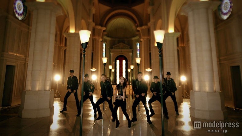 BoA「Only One」ミュージックビデオより