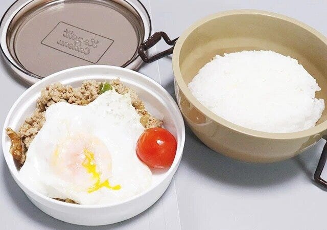 ラウンドランチボックス