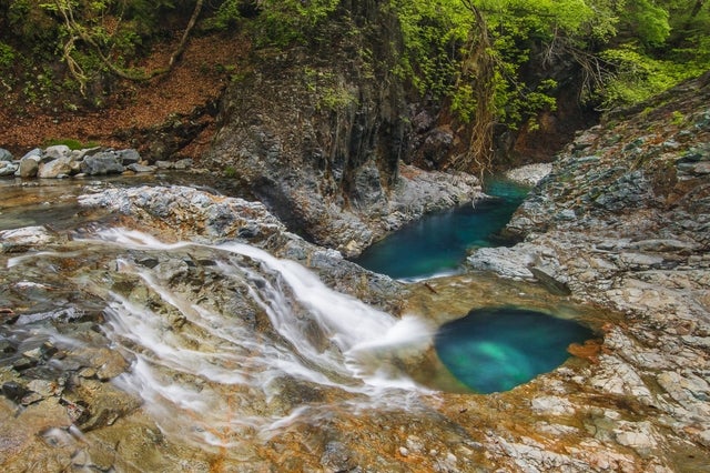 甌穴／画像提供：株式会社マーシャル・コミュニケーションズ