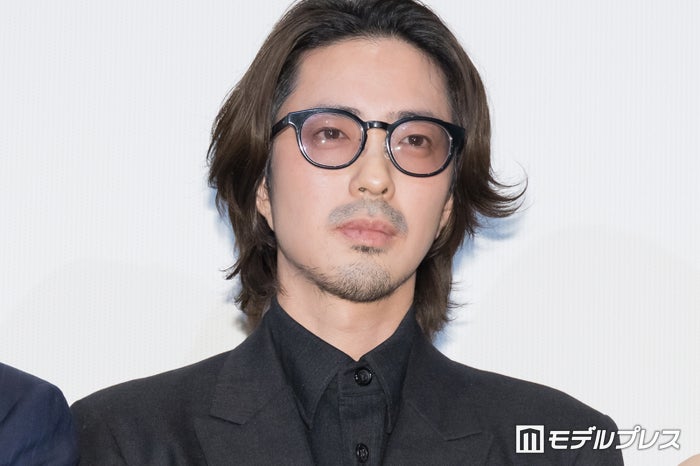 若葉竜也、ホテルで幽霊目撃「柄シャツのおじさんが」【嗤う蟲】