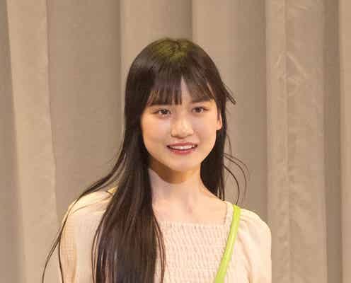 石川花&SKE48林美澪「Seventeen」新専属モデル初お披露目<舞台 Bling Bling by Seventeen>