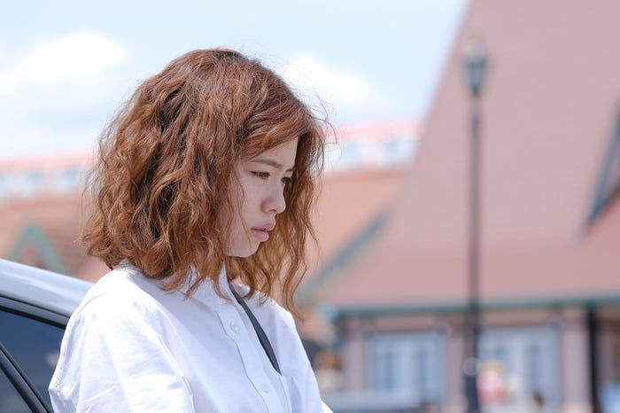 小芝風花「彼女はキレイだった」第4話より(C)カンテレ・フジテレビ