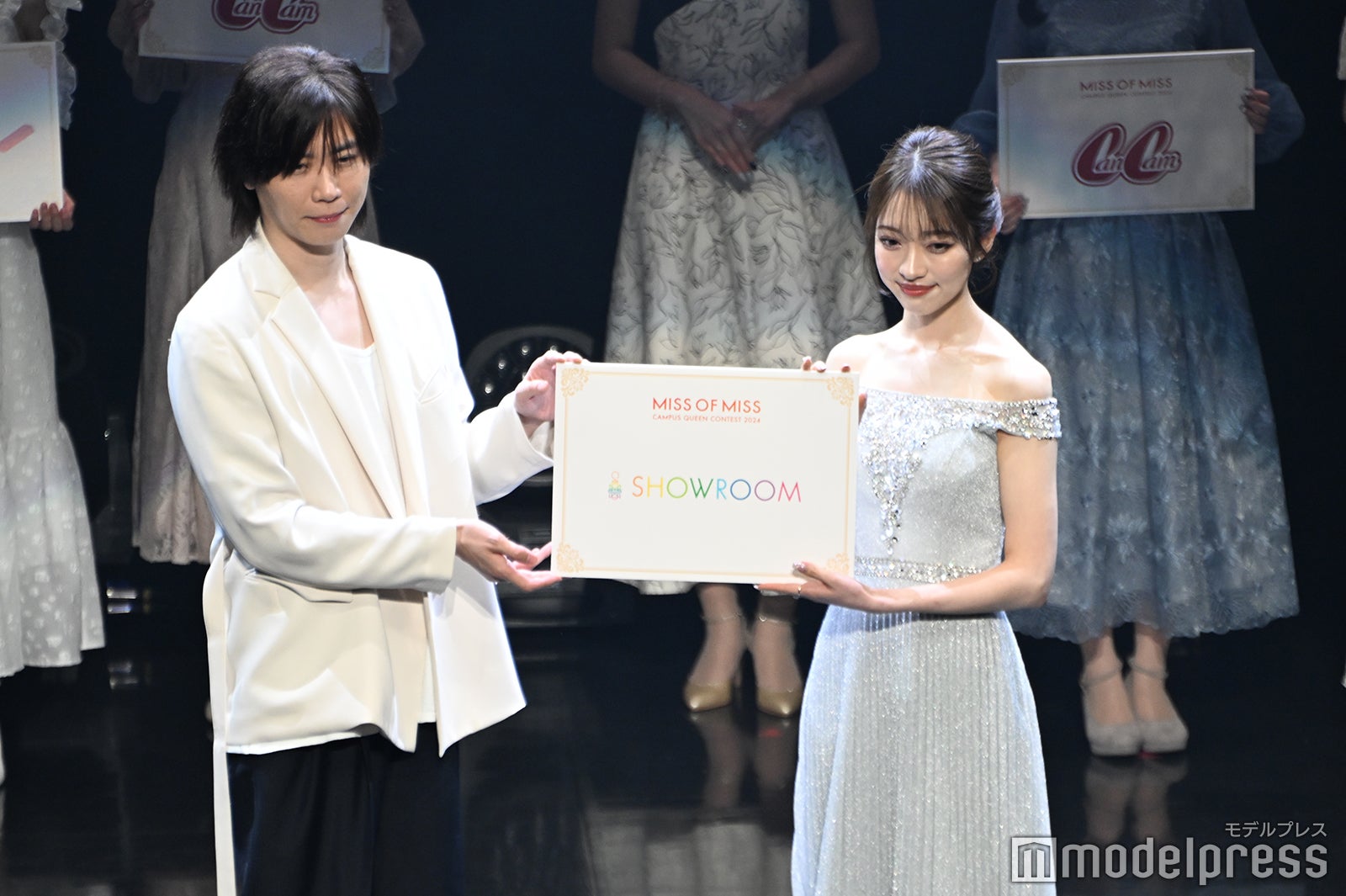 （右）大平ひかるさん（C）モデルプレス