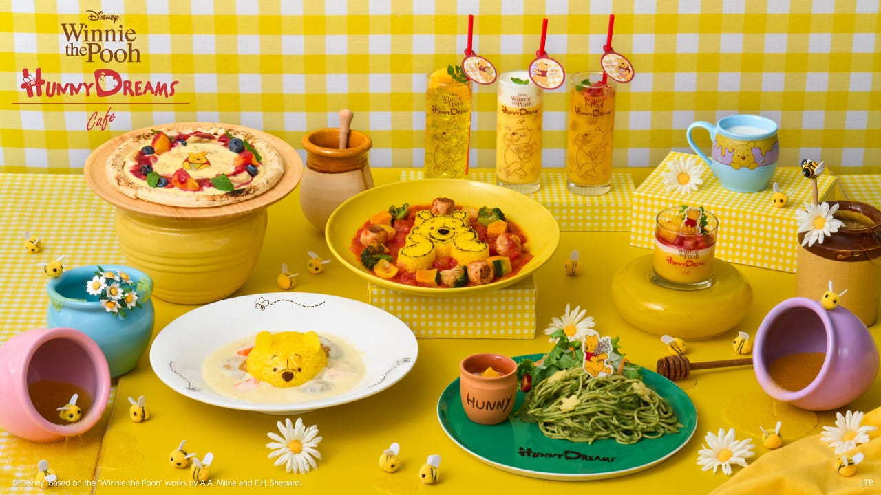 「くまのプーさん」テーマカフェが東京&大阪で開催 ごきげん顔のミートボールライスや蜂蜜色ドリンクなど
