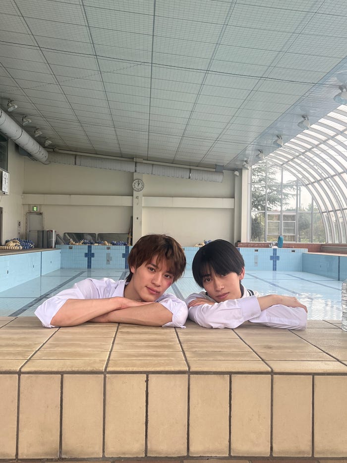 上村謙信、本島純政「未成年~未熟な俺たちは不器用に進行中~」モデルプレス独占オフショット(提供写真)