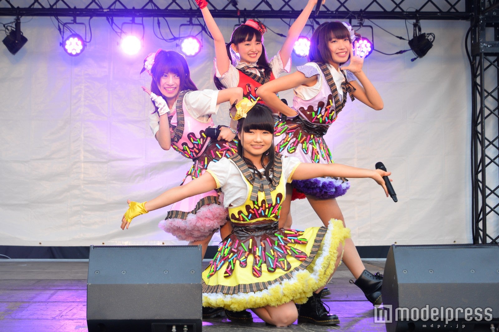 新生Re:ガールズ（左から時計回り）大塚チサト、福井有彩、千畝あずみ、宮森ひなた （C）モデルプレス