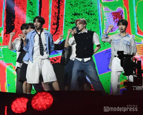 NCT WISH、初「KCON」 シオンのバースデー当日をお祝い「シズニ愛してる」【KCON JAPAN 2024/KCON STAGE】