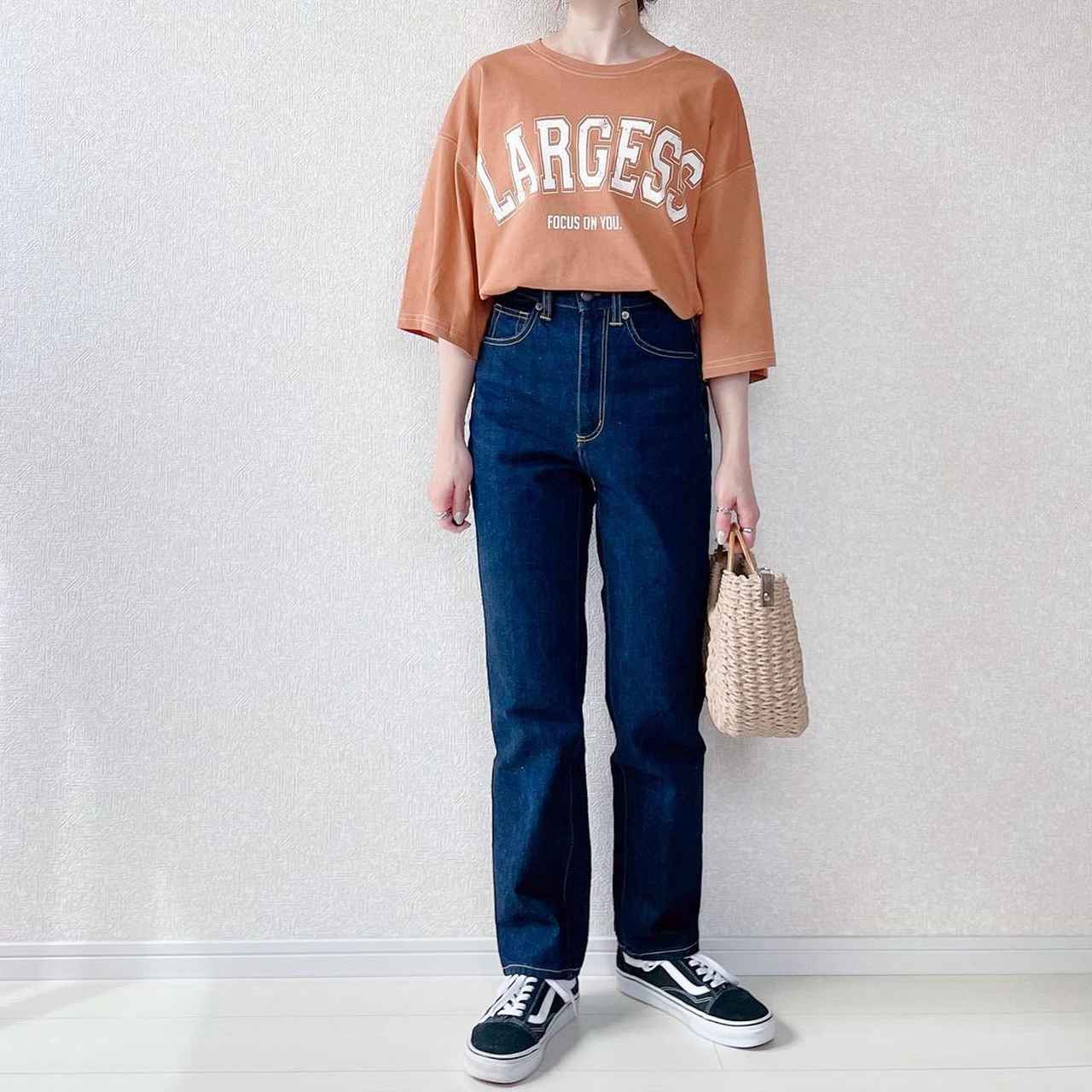 しまラーも納得買い しまむら で買える今夏のトレンドtシャツはこれ モデルプレス しまラーも納得買い しまむら で買える今夏のトレンドtシャツはこれ モデルプレス