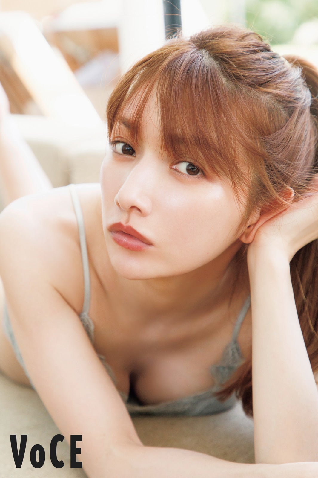 後藤真希、セクシー美谷間披露の写真集未公開カット　美の秘訣とは