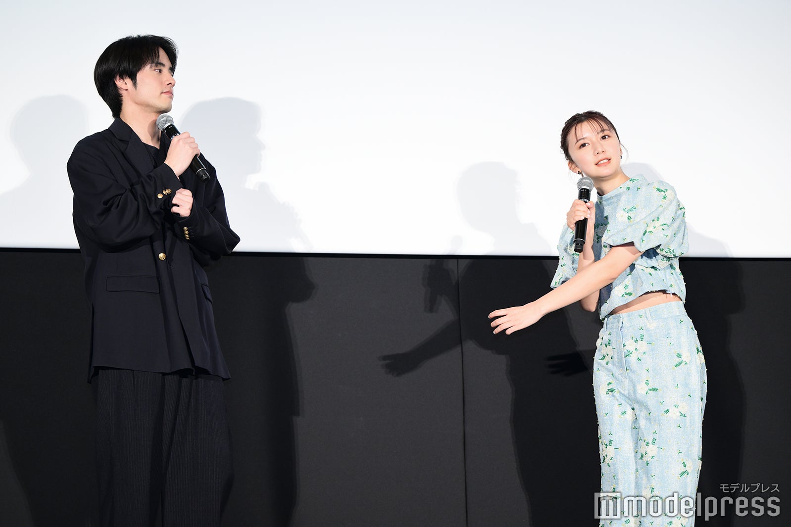 赤楚衛二、上白石萌歌（C）モデルプレス
