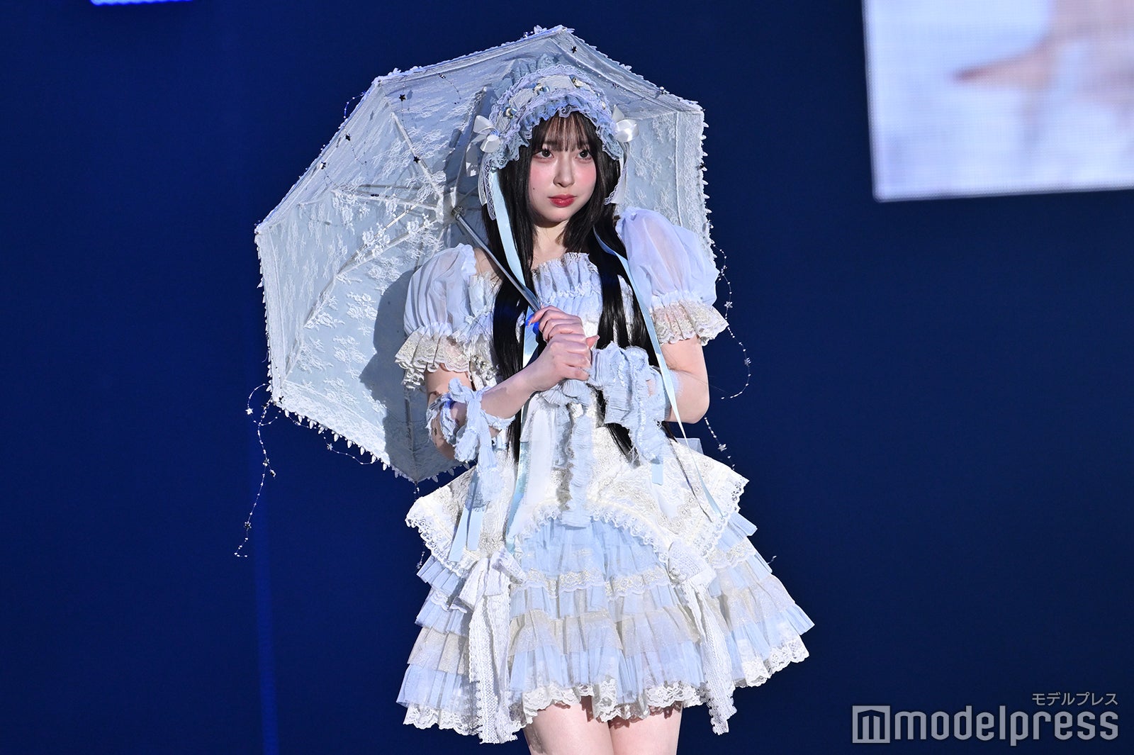 CUTIE STREET桜庭遥花、黒髪ロングに変身「LARME」ステージ