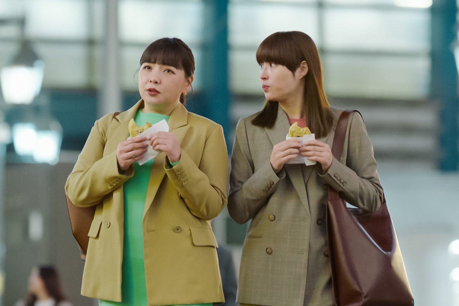 野呂佳代、広瀬アリス「なんで私が神説教」第2話（C）日本テレビ