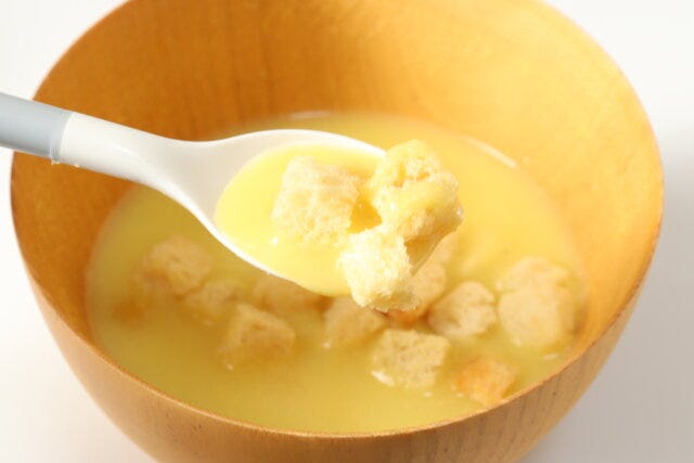 ダイソー　ニップンクルトン　プレーン味　コーン