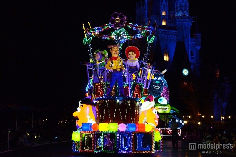 「トイ・ストーリー」ウッディー、バズ・ライトイヤー、ジェシー