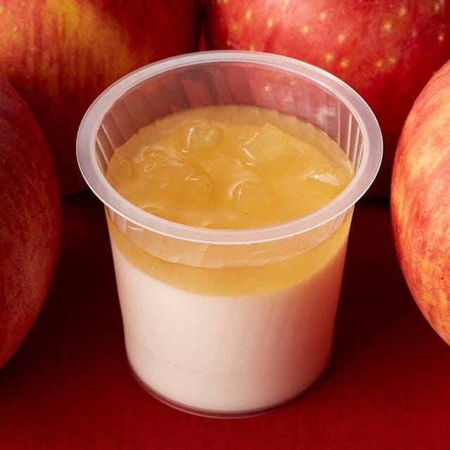 シャトレーゼ　ふじりんごの濃厚杏仁豆腐　ねっとり　シャキシャキ　コンポート