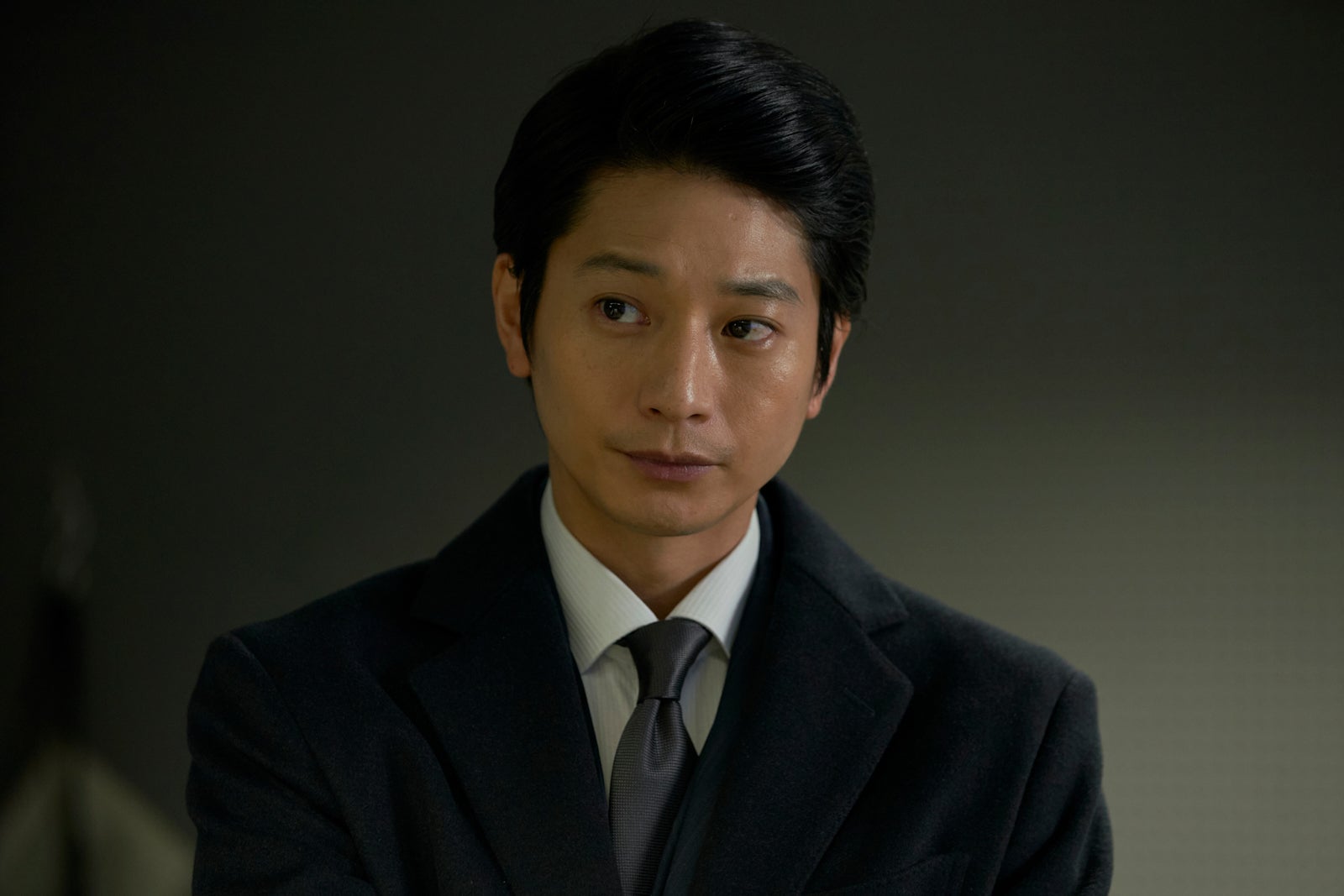 向井理「警部補ダイマジン」第1話より（C）テレビ朝日