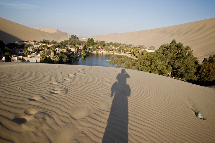 南米ペルーの 砂漠のオアシス ワカチナが神秘的 現実離れしたドラマチックな景観美 女子旅プレス