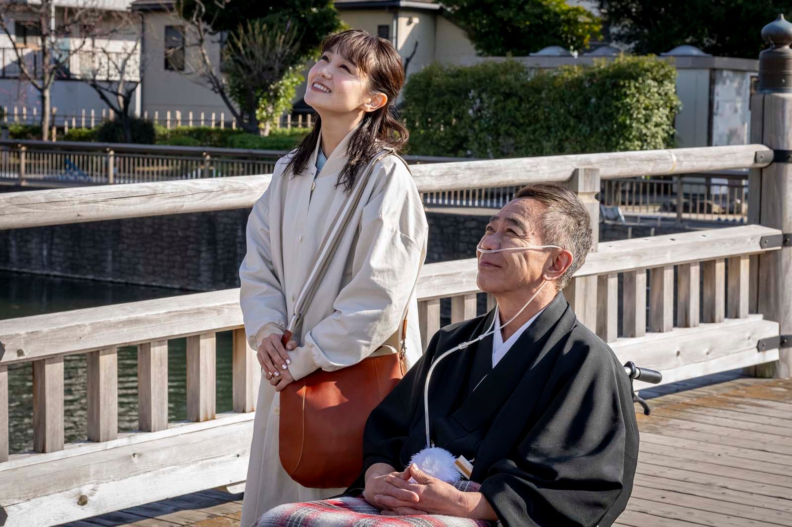 奈緒、木梨憲武「春になったら」最終話より（C）カンテレ