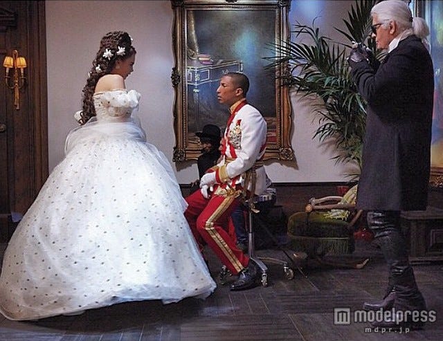 カーラ・デルヴィーニュとファレル・ウィリアムス。Cara Delevingne Insatagramより