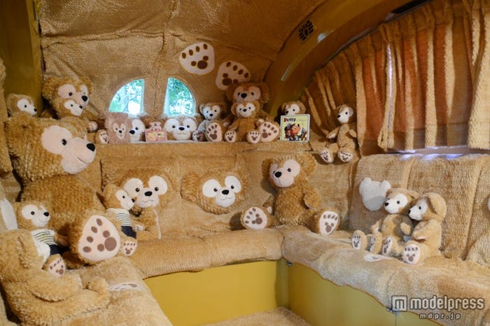 バス内部もダッフィー仕様