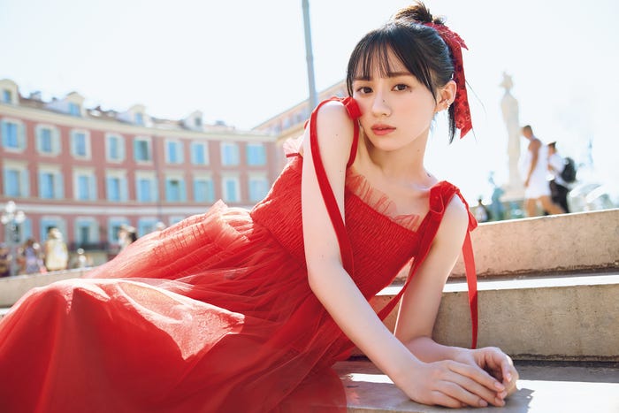 川崎桜/楽天ブックス版裏表紙(撮影/須江隆治)