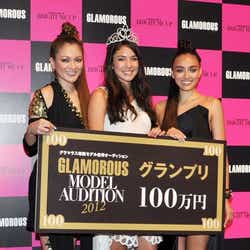 モデルプレス - <速報>17歳ハーフ美少女が「GLAMOROUS」専属モデルオーディショングランプリに
