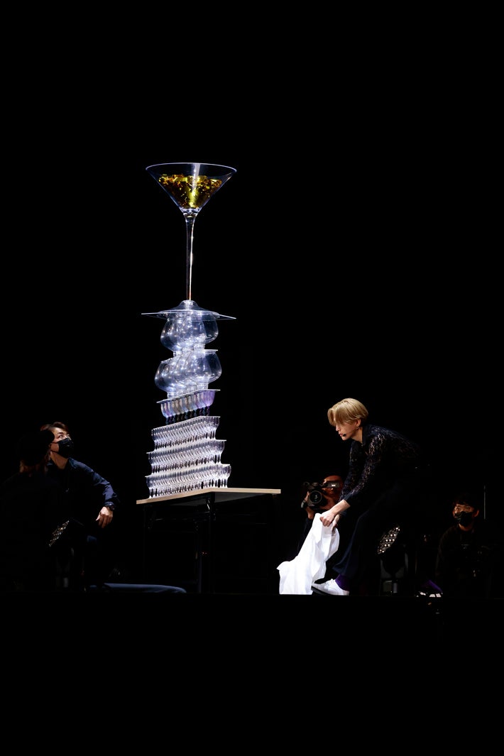 FANTASTICS（FANTASTIC6）「BACK TO THE MEMORIES PART4」（提供写真）