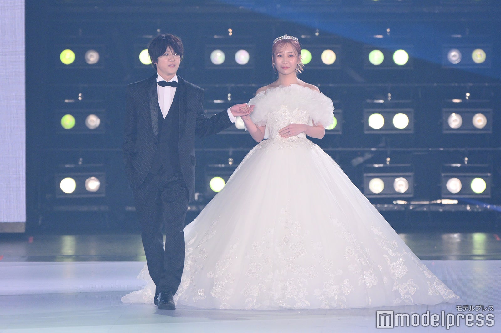 （C）モデルプレス