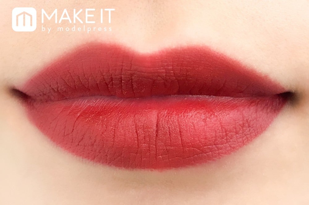 ルージュ アンリミテッド アンプリファイド マット／AM RD 163使用 (C)メイクイット