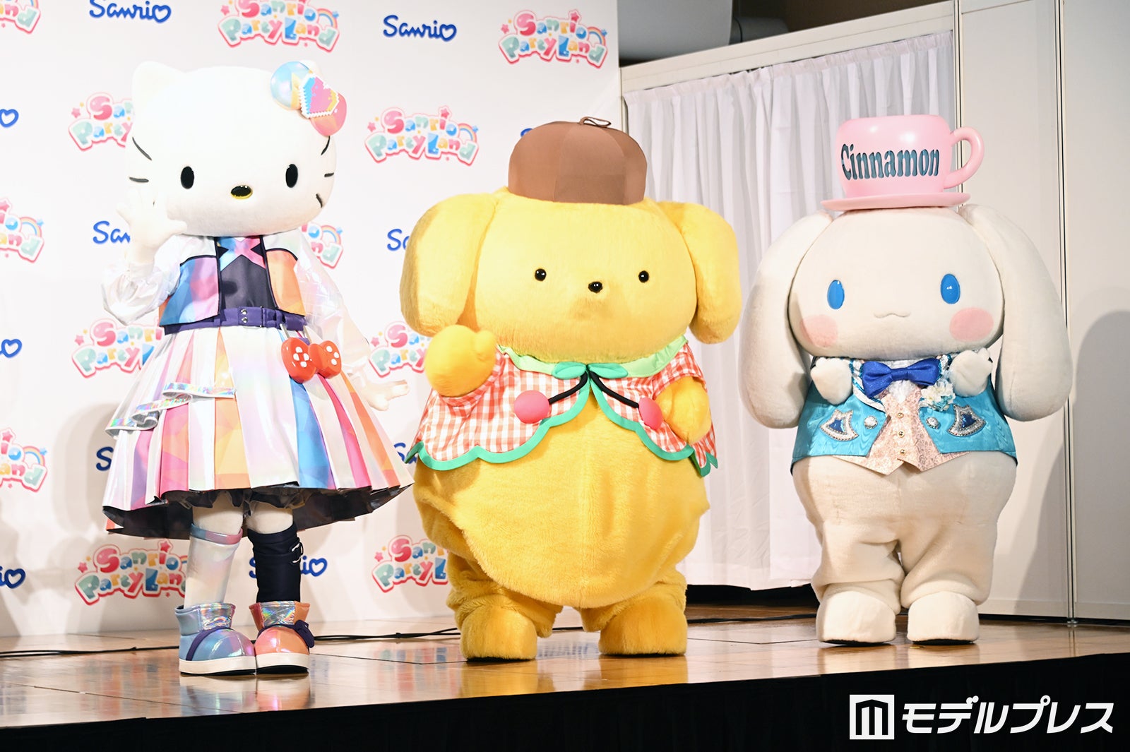 ハローキティ、ポムポムプリン、シナモロール（C）モデルプレス