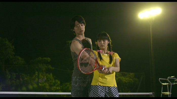 佐藤寛太、美沙玲奈(C)「イタズラなKiss THE MOVIE」製作委員会 (C)多田かおる/ミナトプロ・エムズ