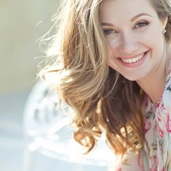 男性が 遊んでそうだな と感じる女性の特徴 遊び人だね モデルプレス