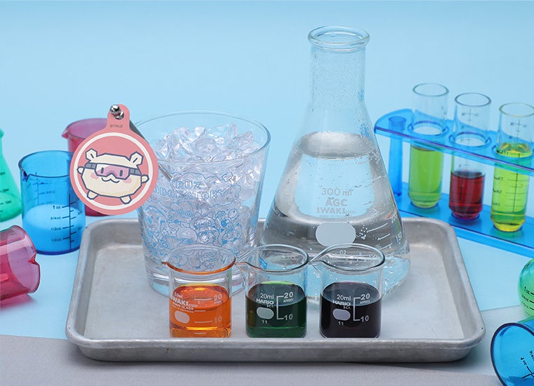 あべこべドリンク税込1,100円（C）TRUZ